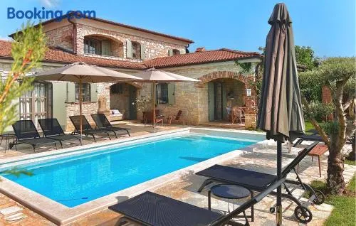 Villa Montona - Image 1