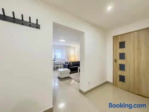 Quiet apartment by the center - Image 1