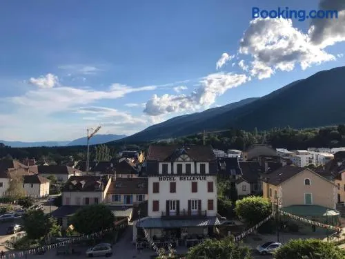 HeberGeneve : Balcon sur le Jura - Image 1