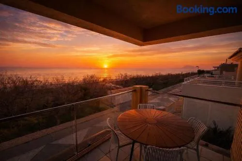 AP11 XimoApartments Primera Línea Playa con Parking - Image 1