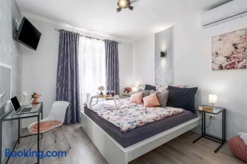 LESA room with private bathroom for 2 people - Image 1