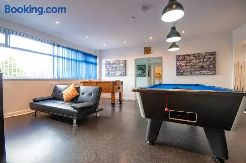 Welsh Row House - Image 1