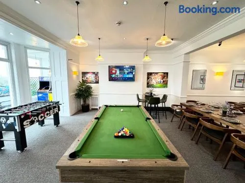 Atlantic House, Spectacular beach front luxury house, sleeps 22+ - Image 1