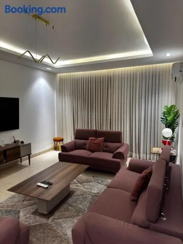Appartement élégant, idéal pour la famille ou les affaires - Image 1