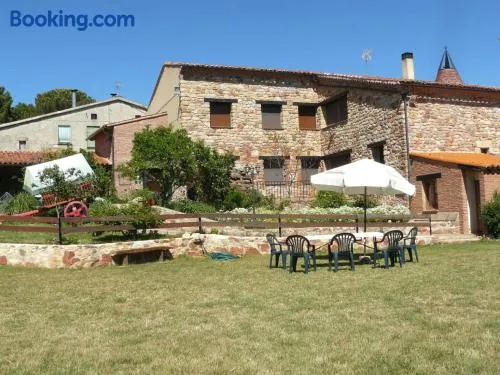 Landhaus 'La Chimenea De Soria I Y II' mit Bergblick, privatem Pool und WLAN - Image 1