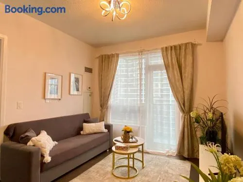 Luxurious Condo Apartment with Direct Subway Access - Image 1
