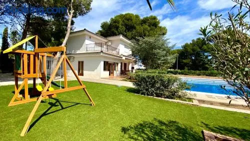Villa Yate - Image 1