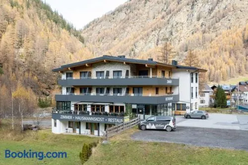 Gasthof Brückenwirt Hotel - Image 1