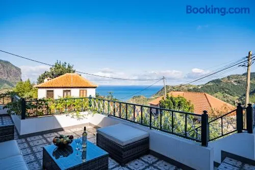 Picturesque stay Porto da Cruz - Image 1