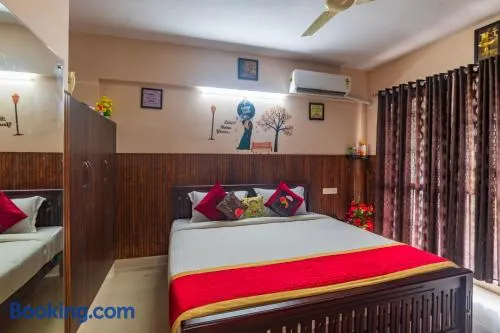 Sancta Maria Airport Hotel - Image 1