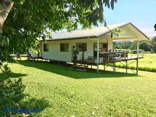 Mission Beach Rural Escape - Image 1