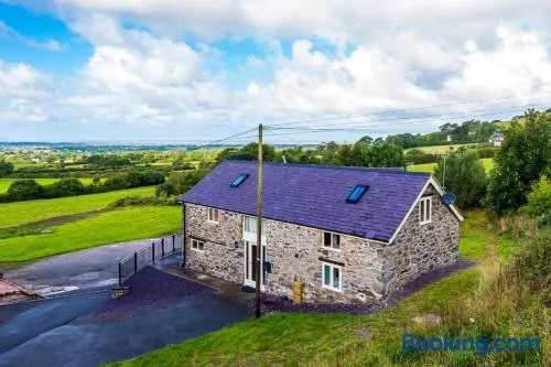 Tan Y Bryn Ganol - Image 1