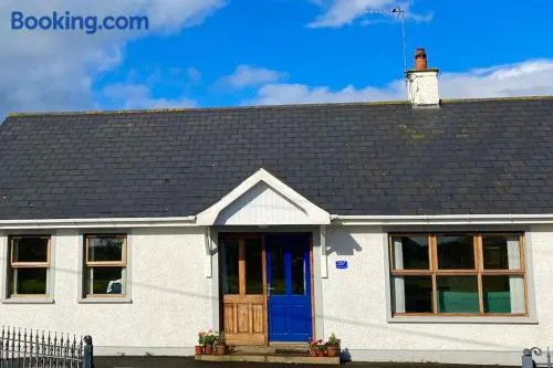 Milo's Cosy Cottage Giant's Causeway - Image 1