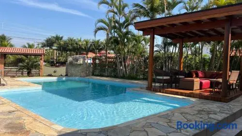 Casa Aconchegante pra você, sua famíia e seu Pet - Image 1