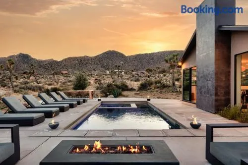 Amaru Muru - Luxury Retreat with Pool/Hot Tub/Yoga - Image 1