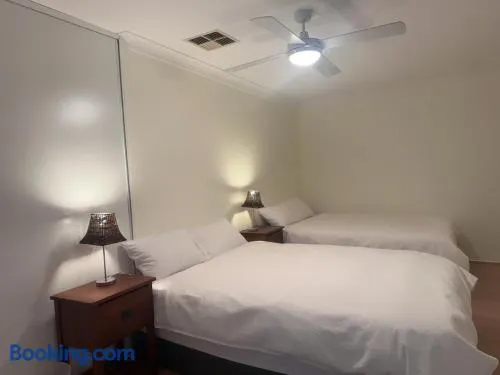 Private Room-2Queen beds - Image 1