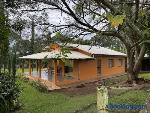 Nova Casa de Camping Capitão Motta - Turístico - Image 1