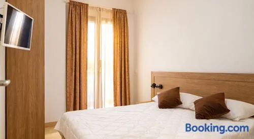 Kalispera Rooms - Image 1