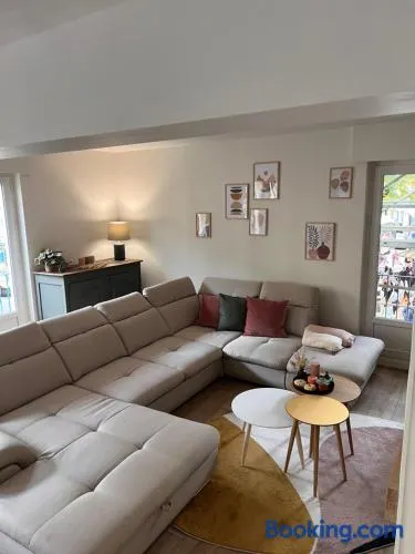 Grand appartement en centre-ville - Image 1