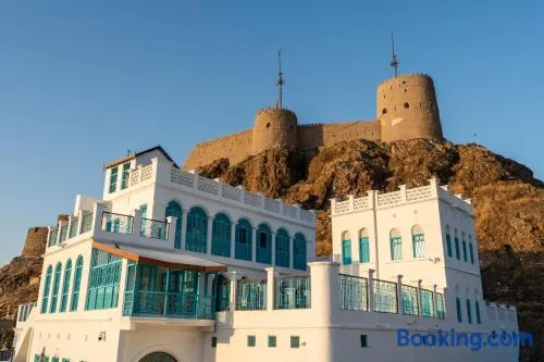 Albait Alsharqi - Image 1