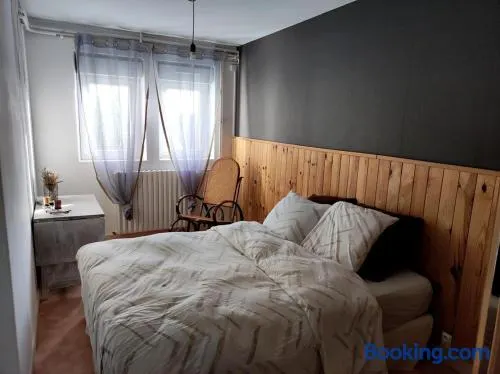 Logement autonome pour 2 personnes au RDC chez l'habitant - Image 1