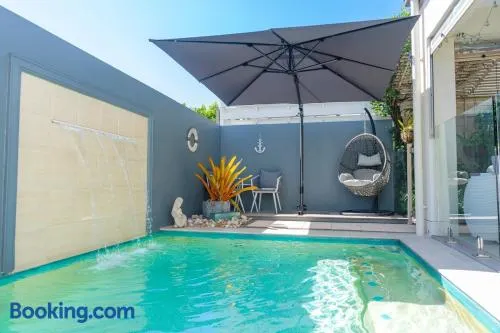 Parrearra Oasis Family Home, Pool, Pet friendly - Image 1