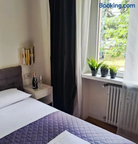 Cozy Apartment between Sempione, City Life and MiCo ! - Image 1