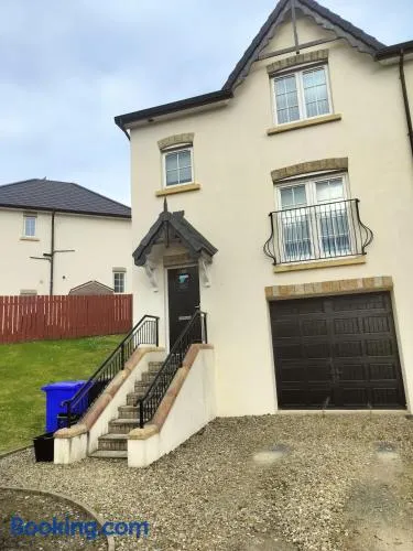 A beautiful Town home - Image 1