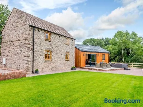 2 Bed in Hereford oc-79176 - Image 1