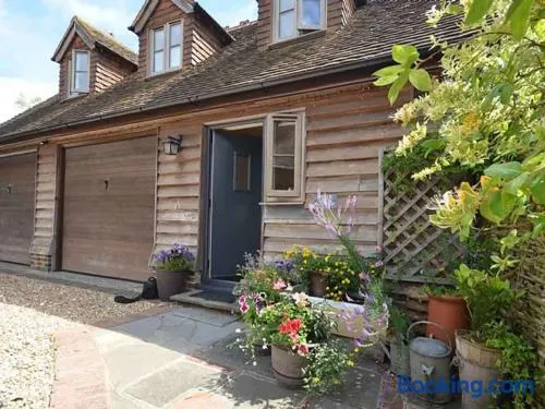 Little Lock Cottage - Image 1