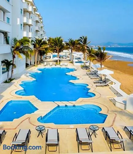departamento frete al mar - Image 1