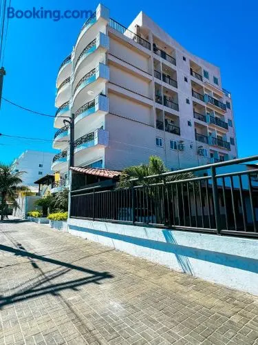 Hospedatom - Apartamento Beira-Mar Praia Grande Arraial do Cabo - Image 1