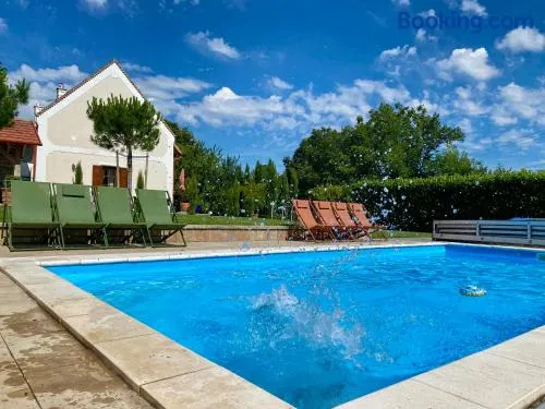 D4 Apartments - Image 1