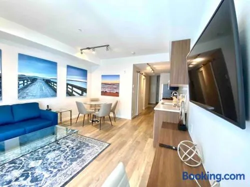Perfect Brand New Condo Downtown Sidney - Image 1
