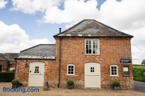 The Cottages at Launceston Farm - Image 1