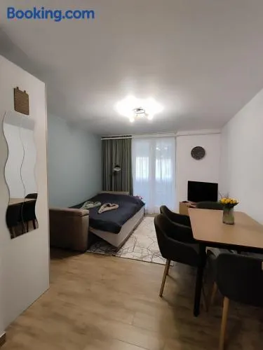 Tóparti Élmények Apartman - Image 1