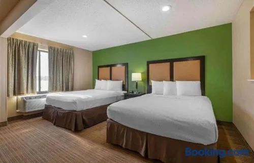 Motel 6 Extended Stay Birmingham Pelham, AL - Image 1