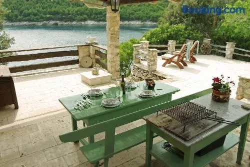 Charming House Selca + BBQ - Image 1