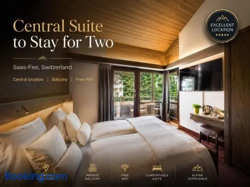 Central suite to stay for two experience SaasFee - Image 1