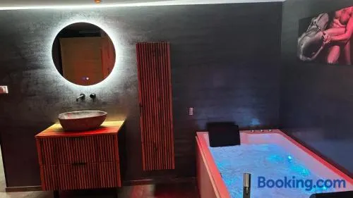 Suite intime avec sauna à Guebwiller - Image 1