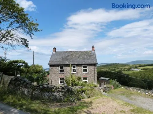 Gwarcwm Uchaf - Image 1