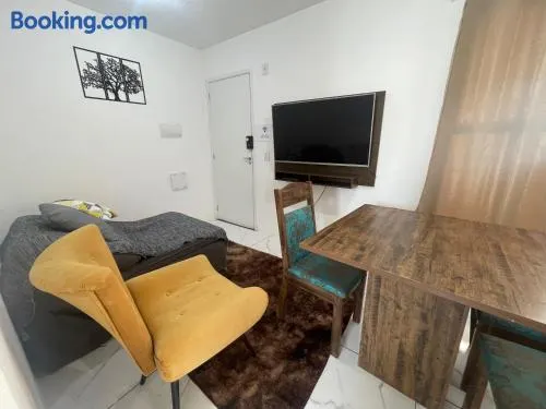 Studio Moderno com Garagem e Wi-Fi Do Rápido, Próx IBM, Dell e EMS - Image 1