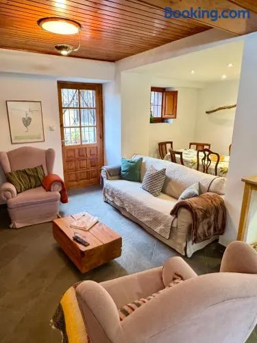 Casa Lorente en Isuerre - Image 1