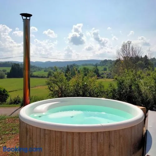 Le bain nordique du lynx boréal - Image 1