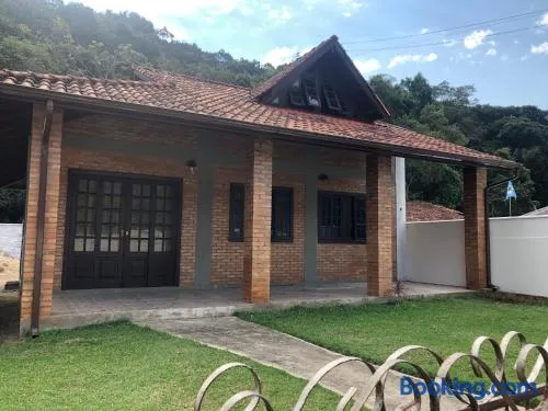Casa Tijolinho a Vista - 150 mt praia - Image 1