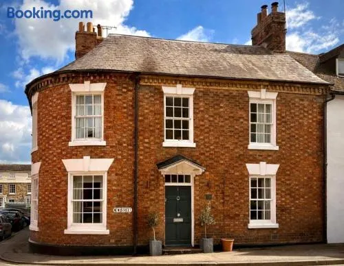 The Corner House, Shipston-on-Stour - Image 1