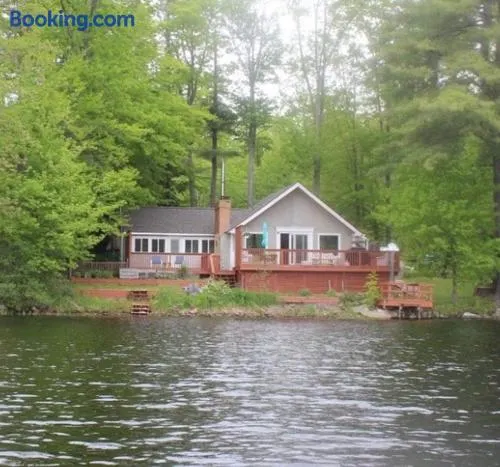 Lakeside Retreat - HOT TUB, Swimming, Boats - Image 1