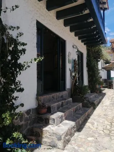 Cactus Living - Image 1
