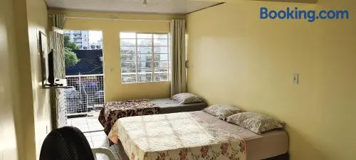 Loft Confortável no Centro - Image 1