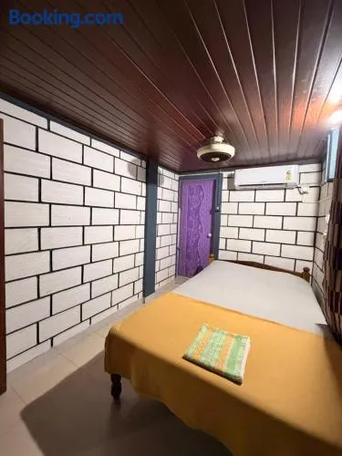 Kamal Rooms Ac and non ac - Image 1